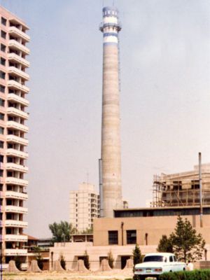 新建烟囱70米